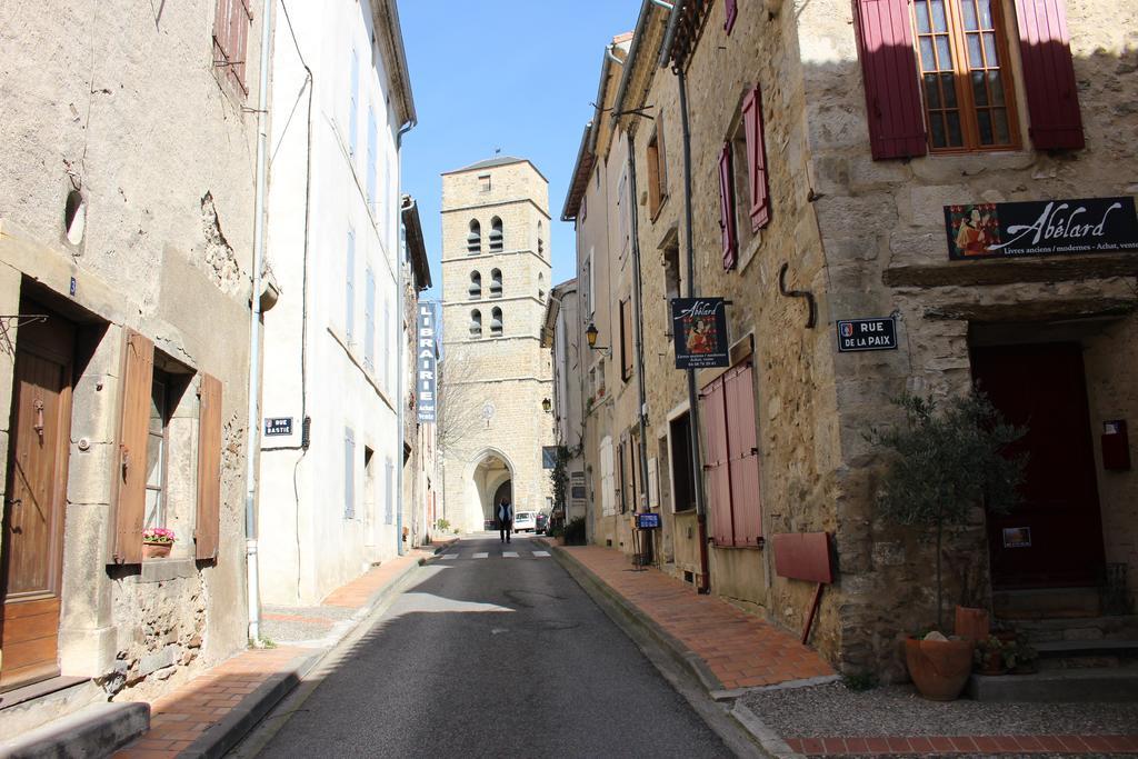 Chateau De Villeneuve - Montolieu Экстерьер фото